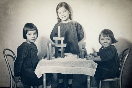 THE MIES VAN DER ROHES