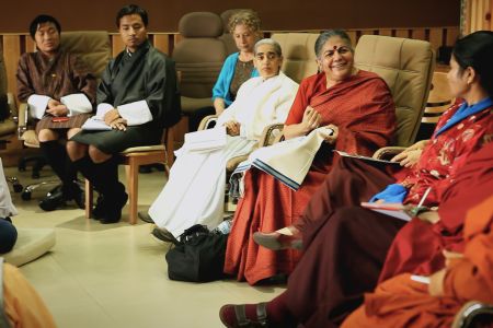 VANDANA SHIVA – EIN LEBEN FÜR DIE ERDE