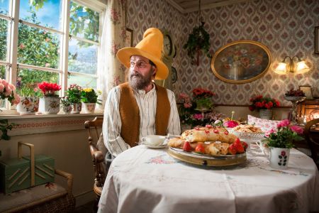 PETTERSSON UND FINDUS - FINDUS ZIEHT UM